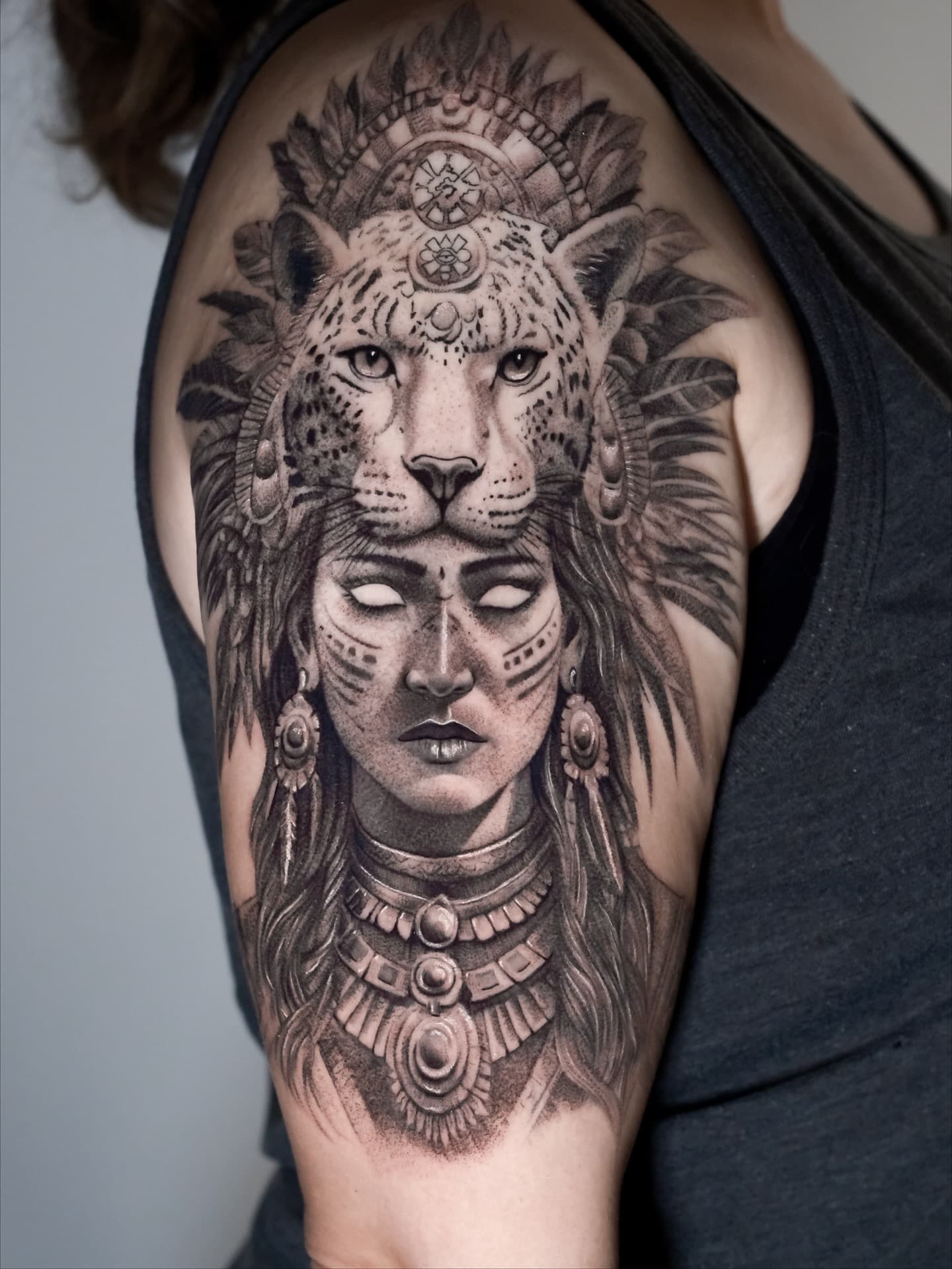 Fine Line tattoo by Ali