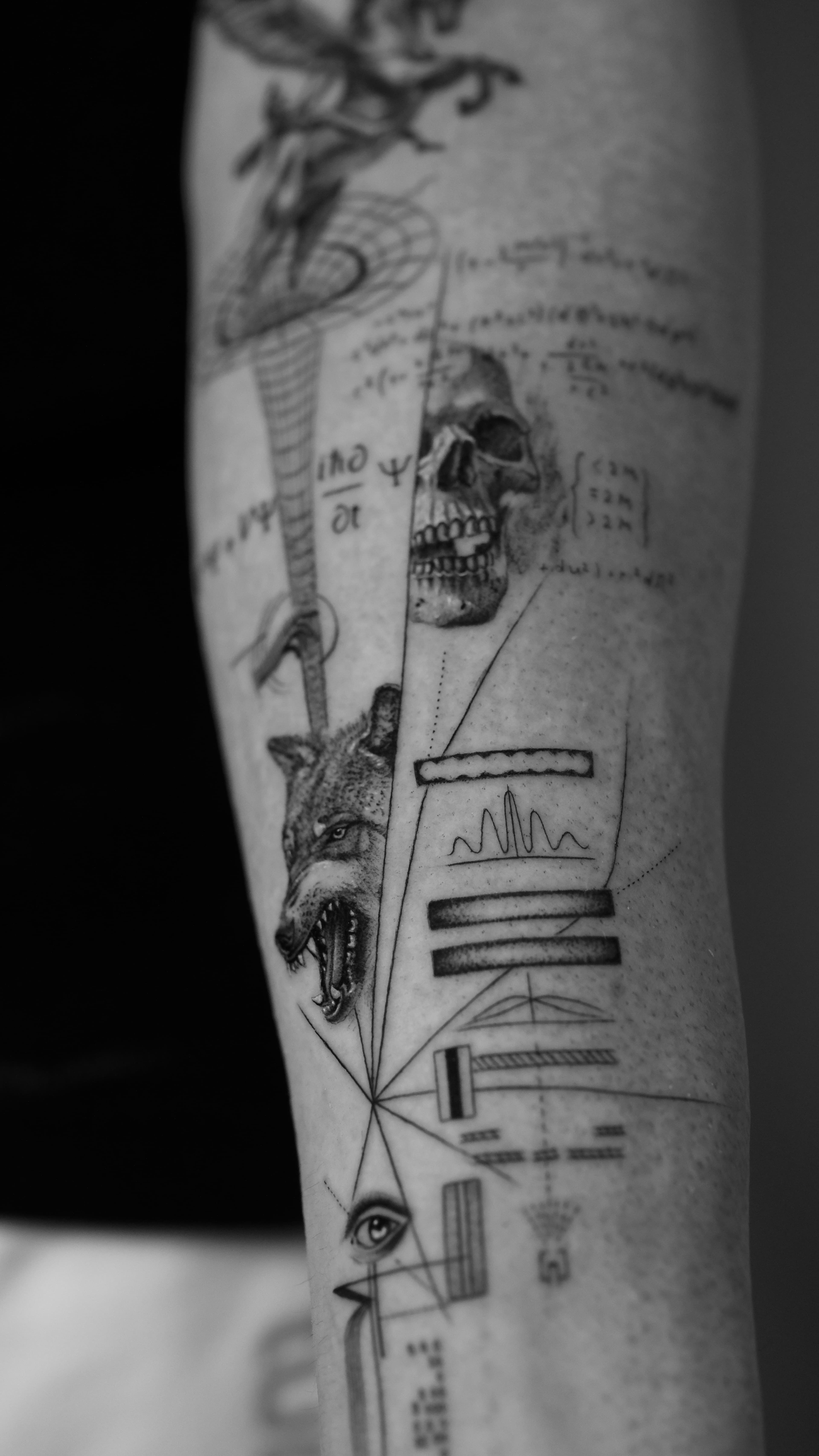 Fine Line tattoo by Ali